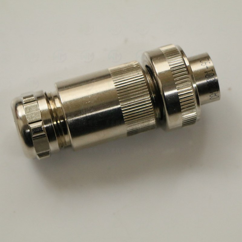 R900223890